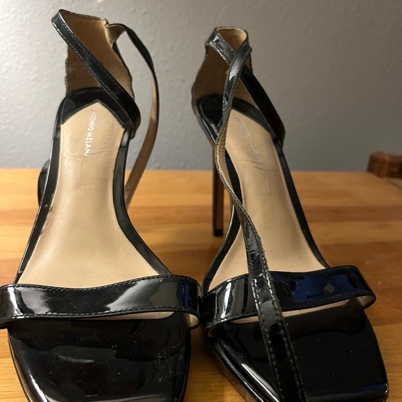 Black Patent Leather Strappy Heels Antonio Melani - Picture 6 of 7